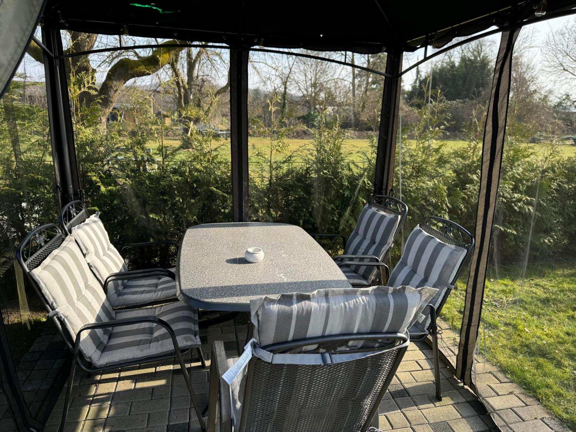 Ferienwohnung Am See Dillich - Hunde Willkommen - Eigener Eingezaeunter Garten - Ruhige Lage Borken  Luaran gambar